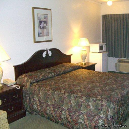 Midtown Motel Нюпорт Нюз Стая снимка